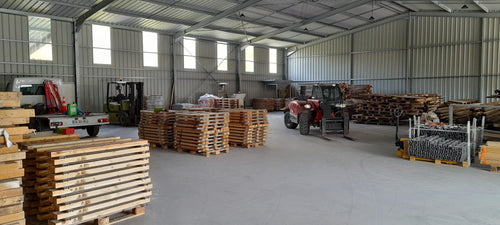 Articonnex - Nantes Grandchamp Retrouvez ici les matériaux de réemploi que nous stockons dans notre centre logistique dédié au réemploi. Récupération des produits sur rendez-vous uniquement, au 49 Route de la Loeuf 44119 Grandchamp-des-Fontaines. Appelez