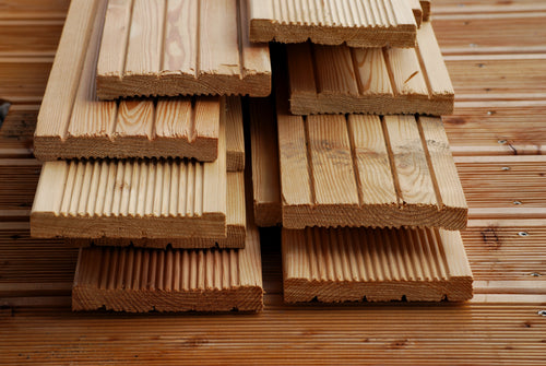 Articonnex - Terrasse bois Découvrez nos différents modèles de lames de terrasses en bois, épicéa ou exotique. Des produits de qualité professionnelle vendus en moyenne 50% moins cher.