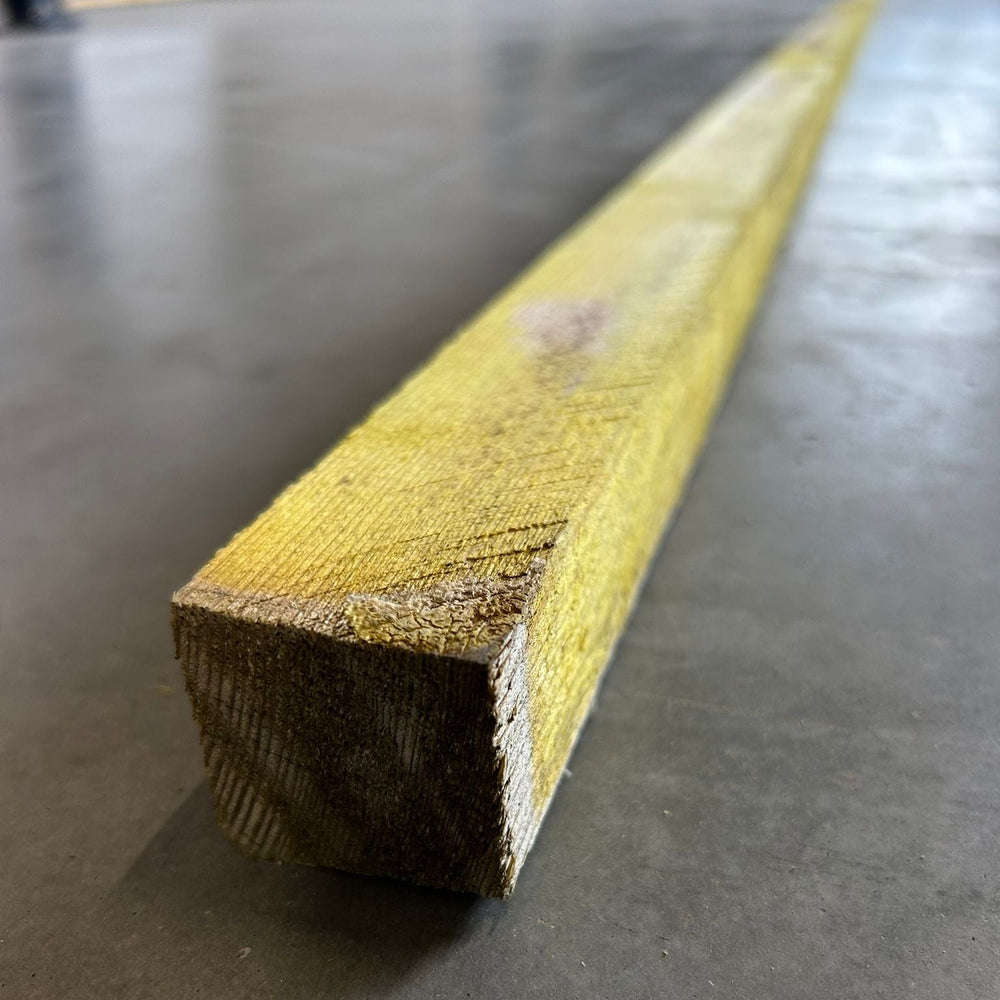 Tasseau Sapin classe 2 - 38x38 - L=3,9m