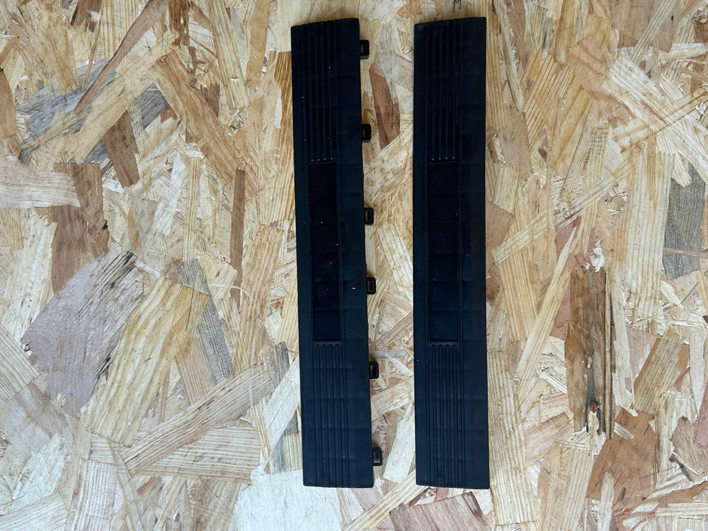 Bordure pour dalle de garage 395mm - mâle noir