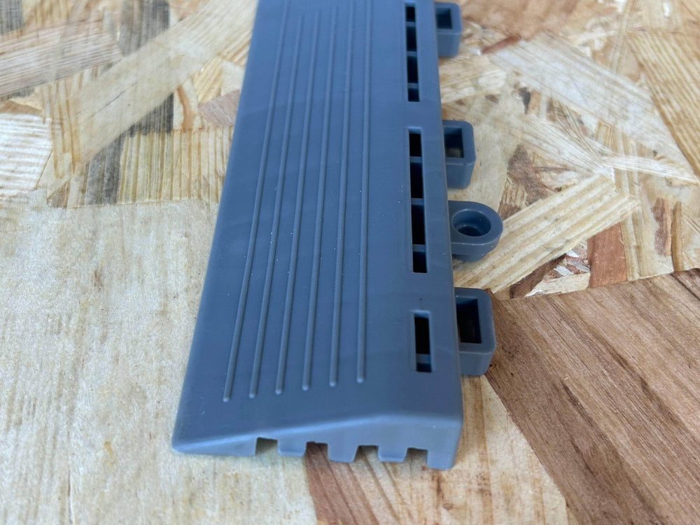 Bordure pour dalle de garage 400mm - femelle gris