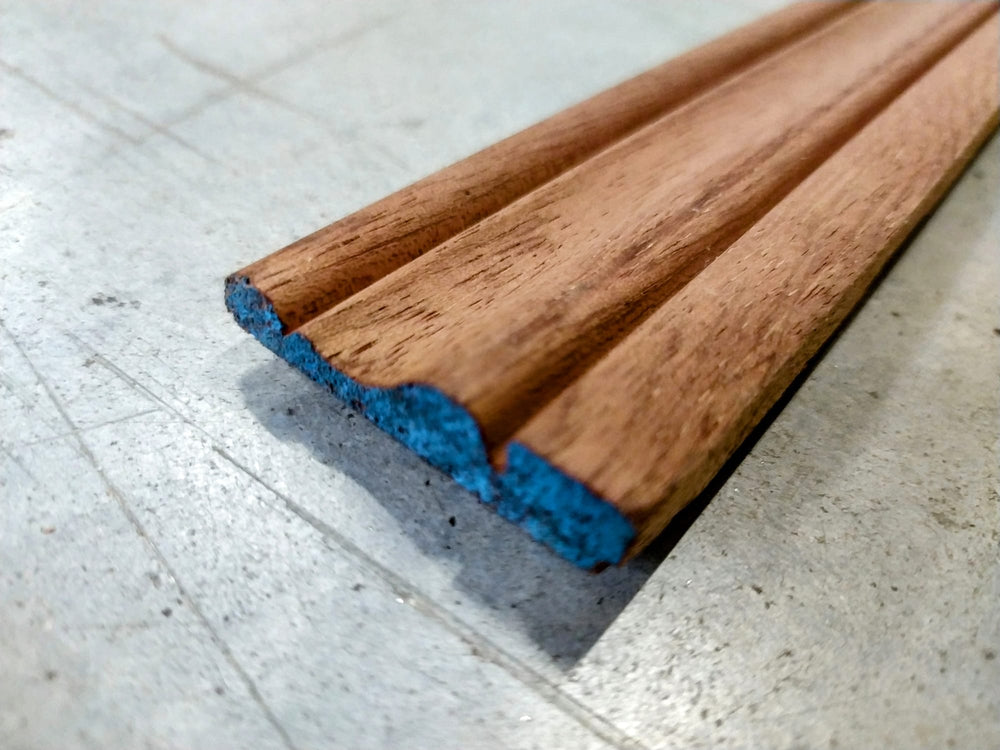 Chambranle LVX boudin - Bois exotique rouge - 9x43x2400