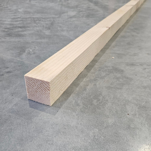 Chevron epicéa lamellé collé - 55 x 55 - L=2.5m (brut de sciage)