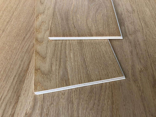 Contrecollé chêne couleur Umber - rainure - languette gamme Designer finition Select - 1940 x 194 x 8 mm - Cabbani