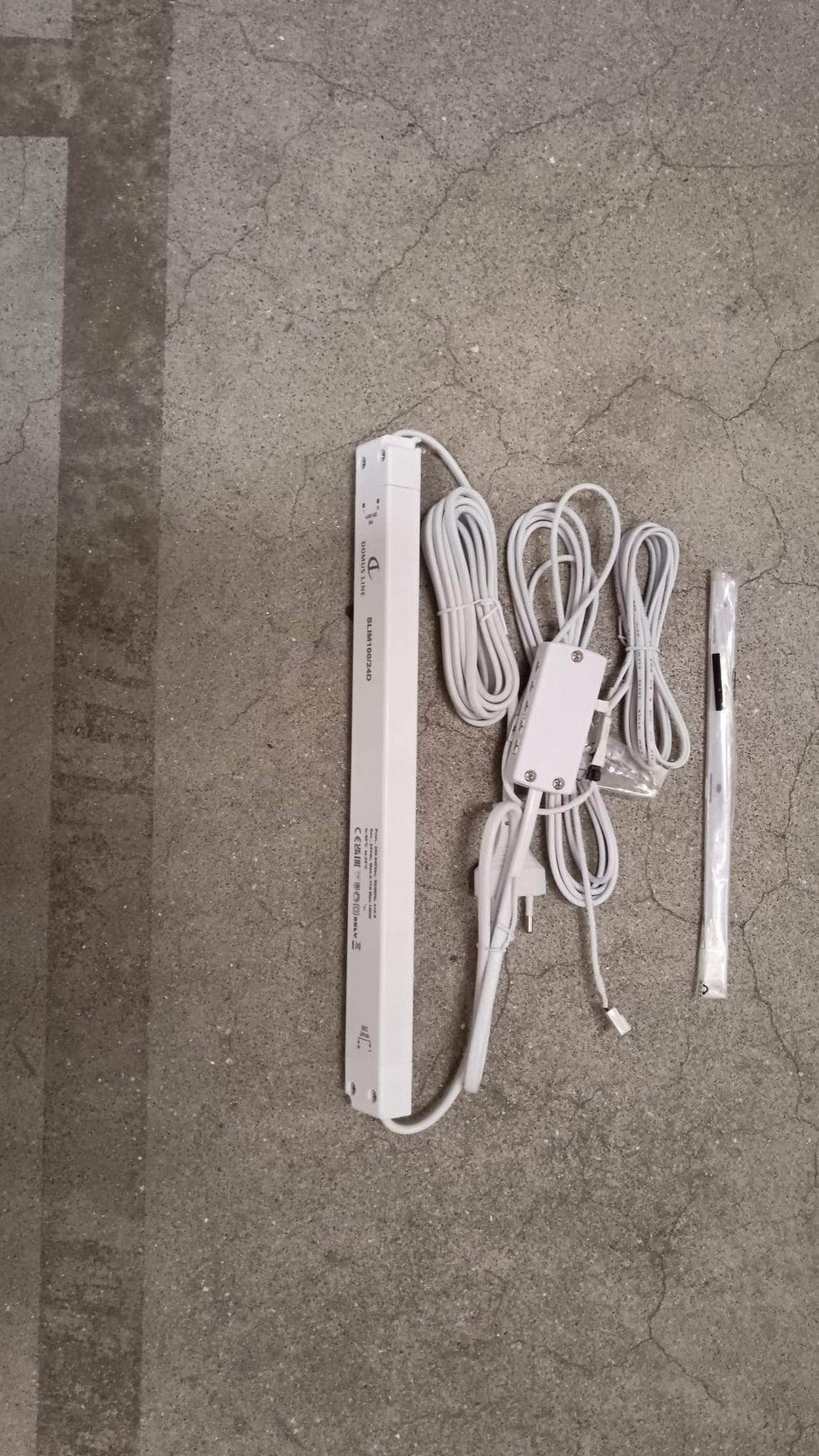 Convertisseur SLIM100 100W 24V