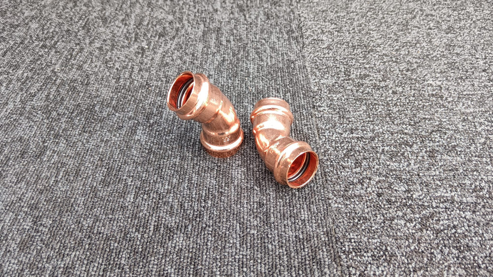 Coude 45 Altech à sertir cuivre femelle femelle diamètre 18 mm