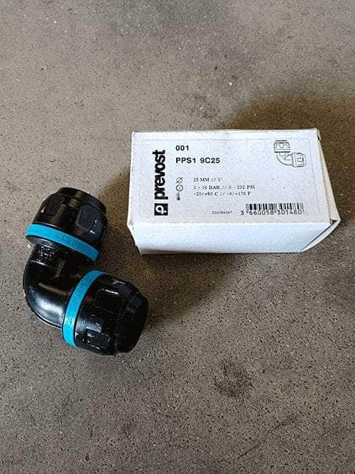 Coude égal 90° en aluminium pour tubes PREVOST, diam 25mm PPS1 9C25