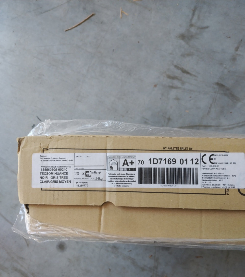 Dalle moquette noir et gris - 500 x 500 x 10.3 mm - Tecsom (Nuance)