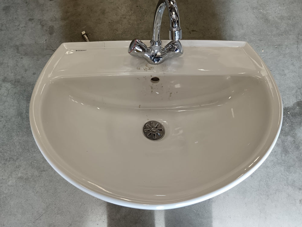 Lavabo porcelaine - 600x450 mm - Geberit Bastia