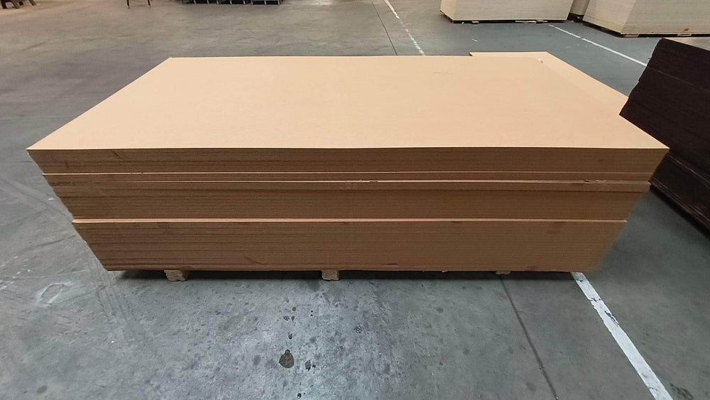 Panneau Medium MDF Kronospan - 2440 x 1220 x 18 mm