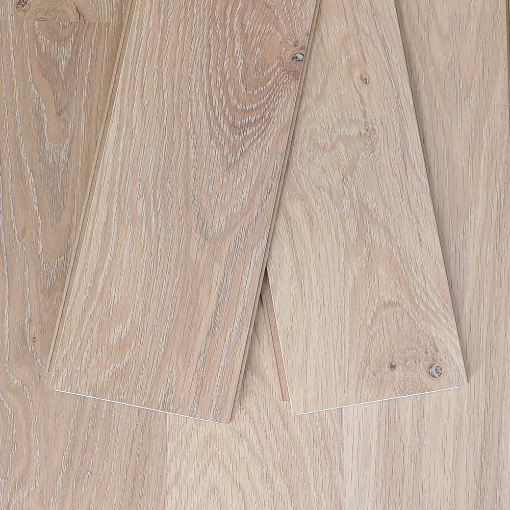 Parquet Contrecollé Broceliande M 139x1210 Unifit HDF 12mm Chene Cérusé Blanc (2 chanfreins) ref 80179152