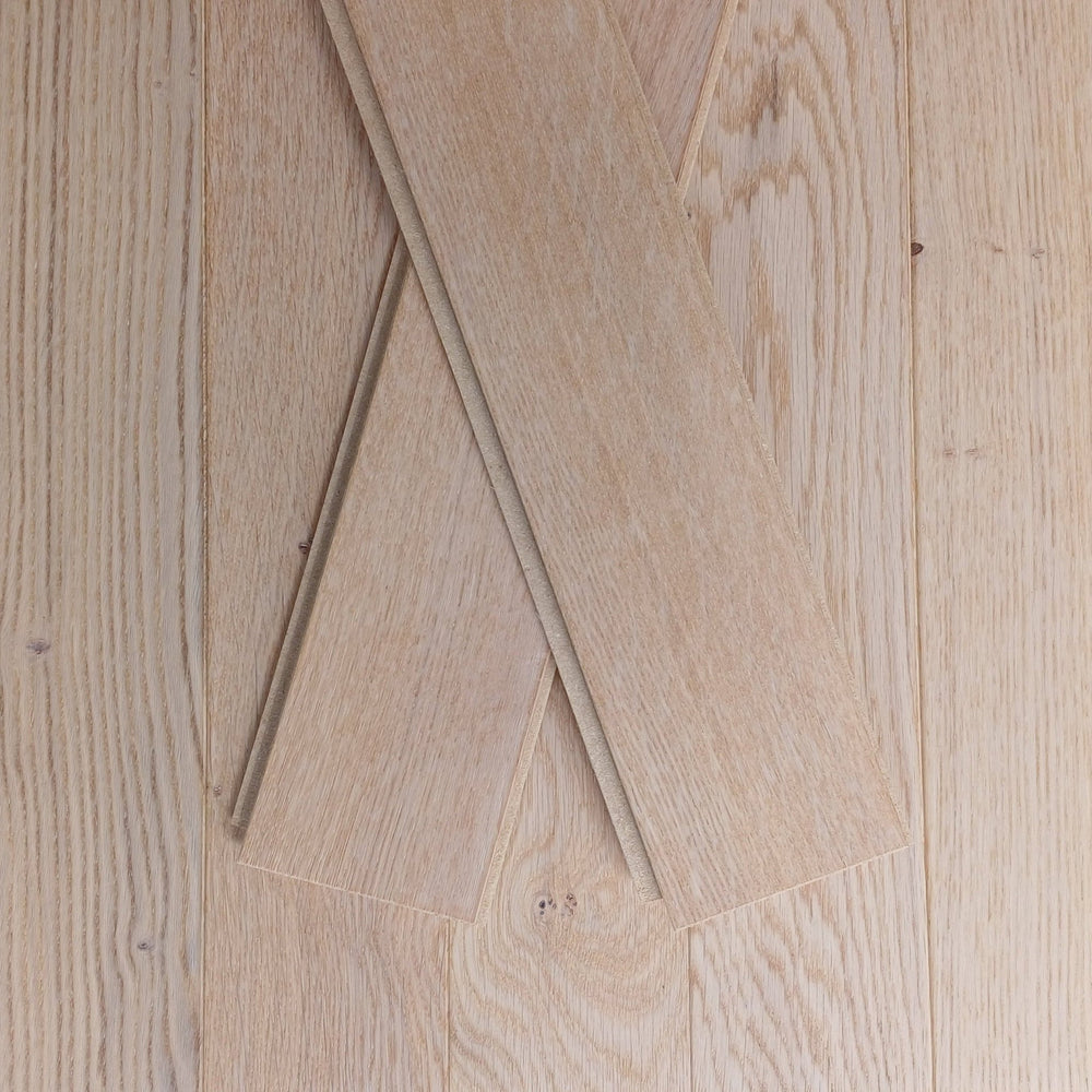 Parquet Contrecollé Broceliande S 90x1210 Clic HDF 12mm Chene Boheme Lin PEFC (4 chanfreins) ref 80179175