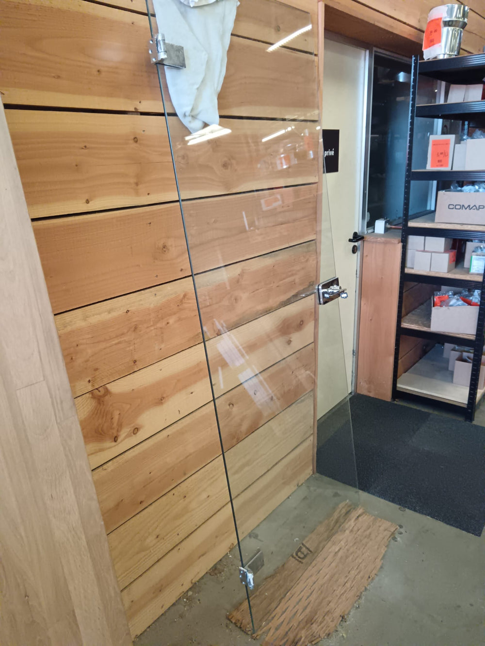 Porte vitrée - 820 x 203,5 x 8 mm