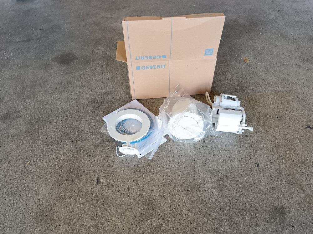 Poussoir pneumatique à encastrer blanc - 100 x 100 mm - Geberit (116.050.11.1)