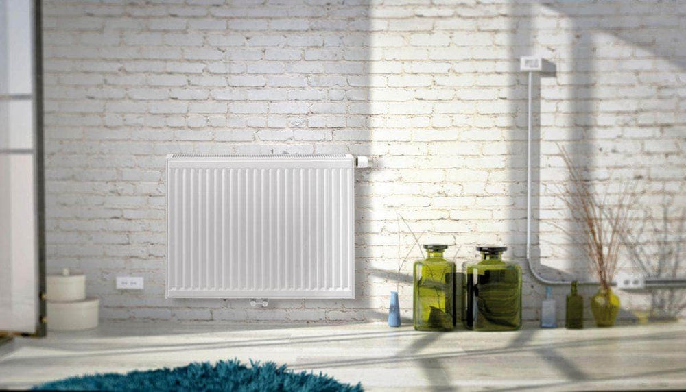 Radiateur eau chaude Altech horizontal 8 connexions dont 2 centrales Type22 Hauteur 600 Largeur 400 693W ALTECH