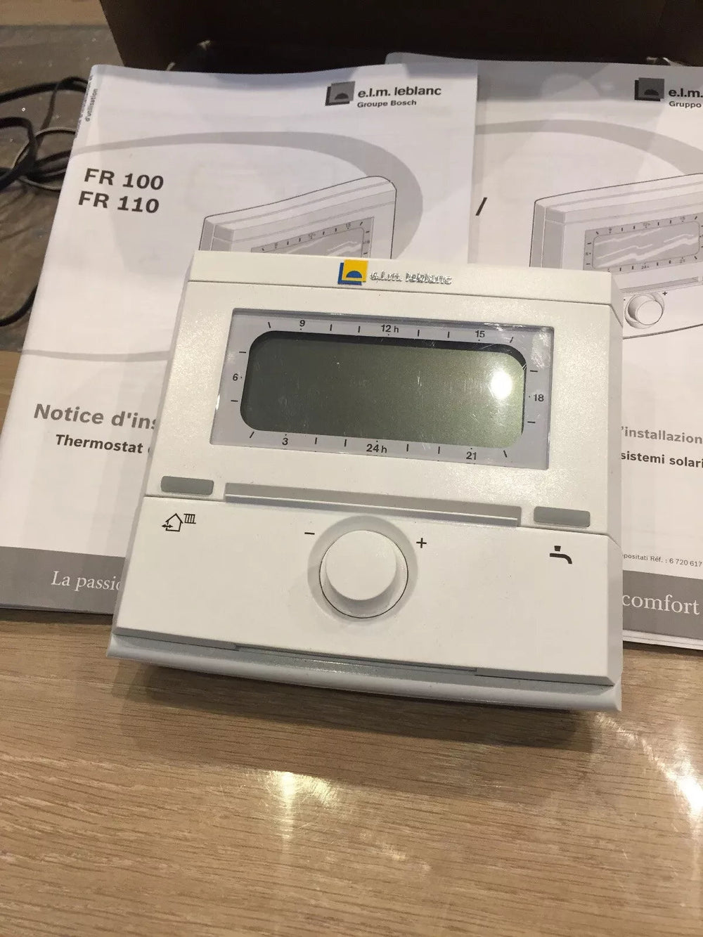 Thermostat filaire modulant ELM Leblanc FR 100