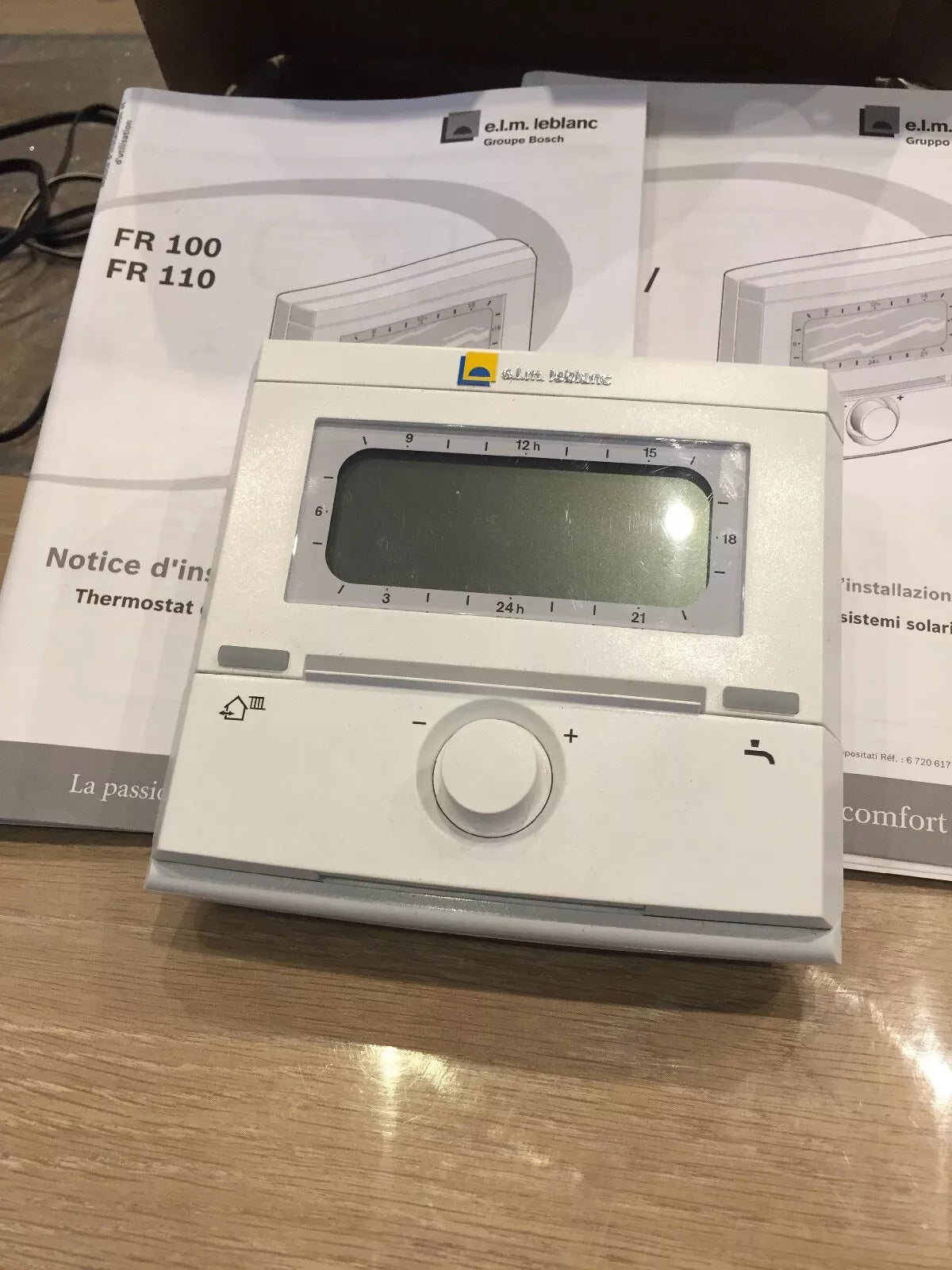 Thermostat filaire modulant ELM Leblanc FR 100