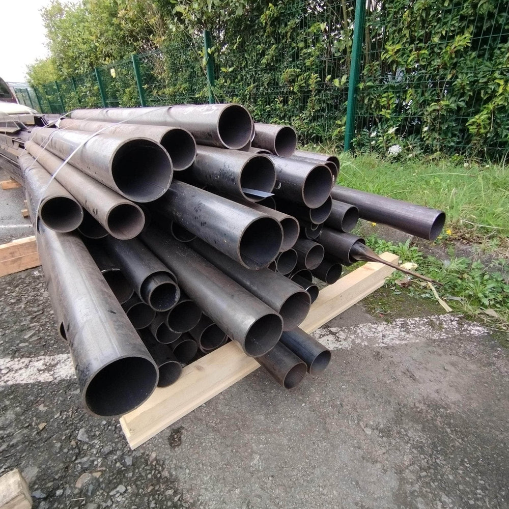 Tube rond en acier brut, sections entre 48,3 et 101,6 mm, longueur 1 m à 1,9 m, vendu au kg