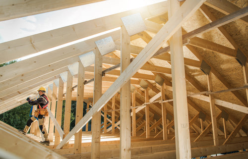 Construction en ossature bois : guide pratique pour choisir vos matériaux