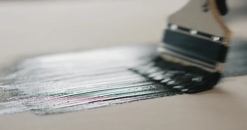 Comment peindre du contreplaqué ? Guide Facile & Complet
