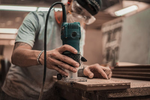 Réemploi de matériaux : comment démonter et récupérer du parquet ? - Articonnex