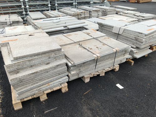 Dalle granit gris - 475 x 650 x 30 mm (dimensions approximatives)