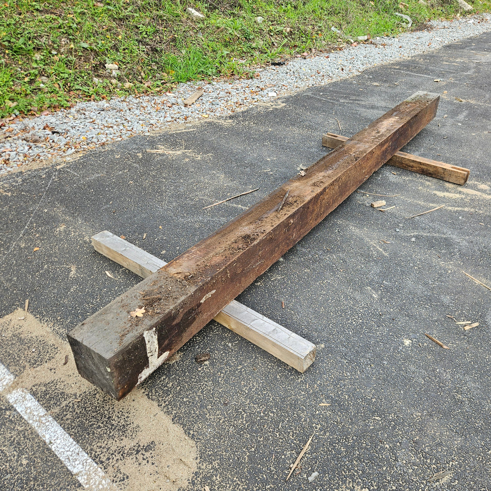 Poteau Iroko bois massif - 170 x 170 - L=2.5m (brut de sciage)