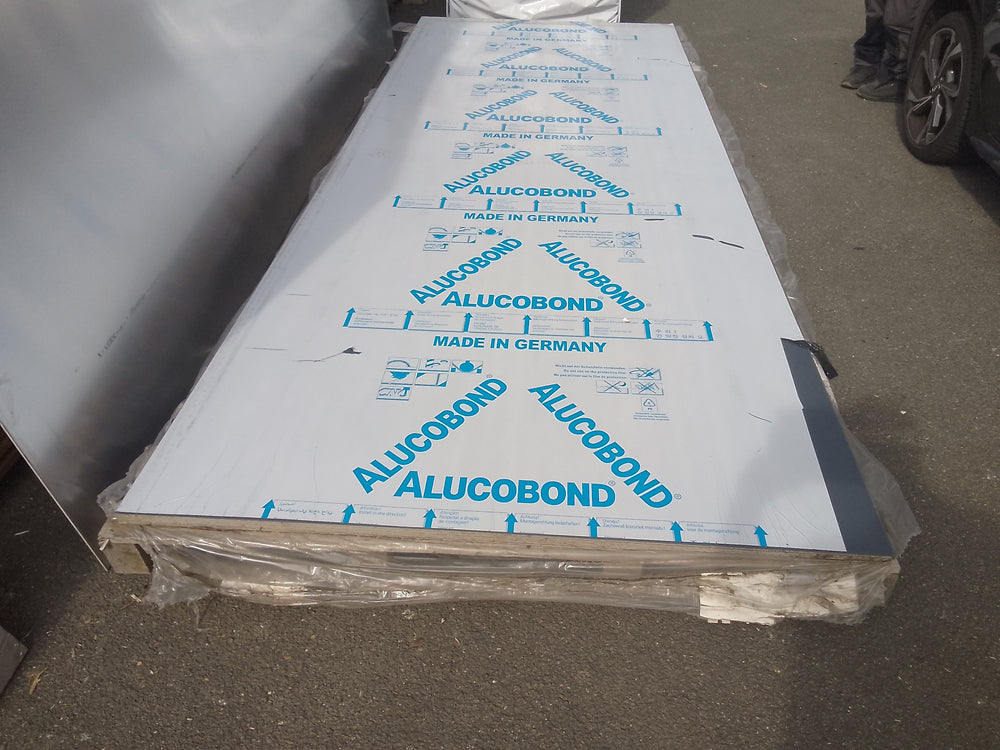 Panneau composite aluminium noir - 4000 x 1500 x 3 mm - Alucobond