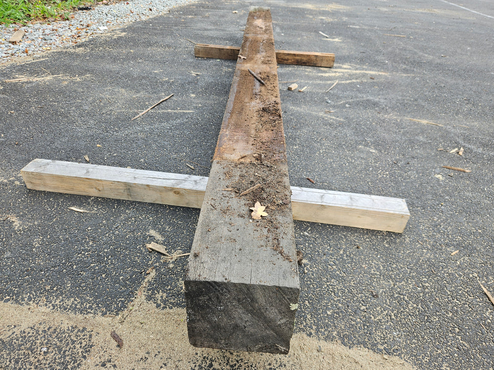 Poteau Iroko bois massif - 170 x 170 - L=2.5m (brut de sciage)