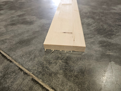 Planche resineux lamellé collé - 15 x 85 - L=2.5m (raboté 4 faces)