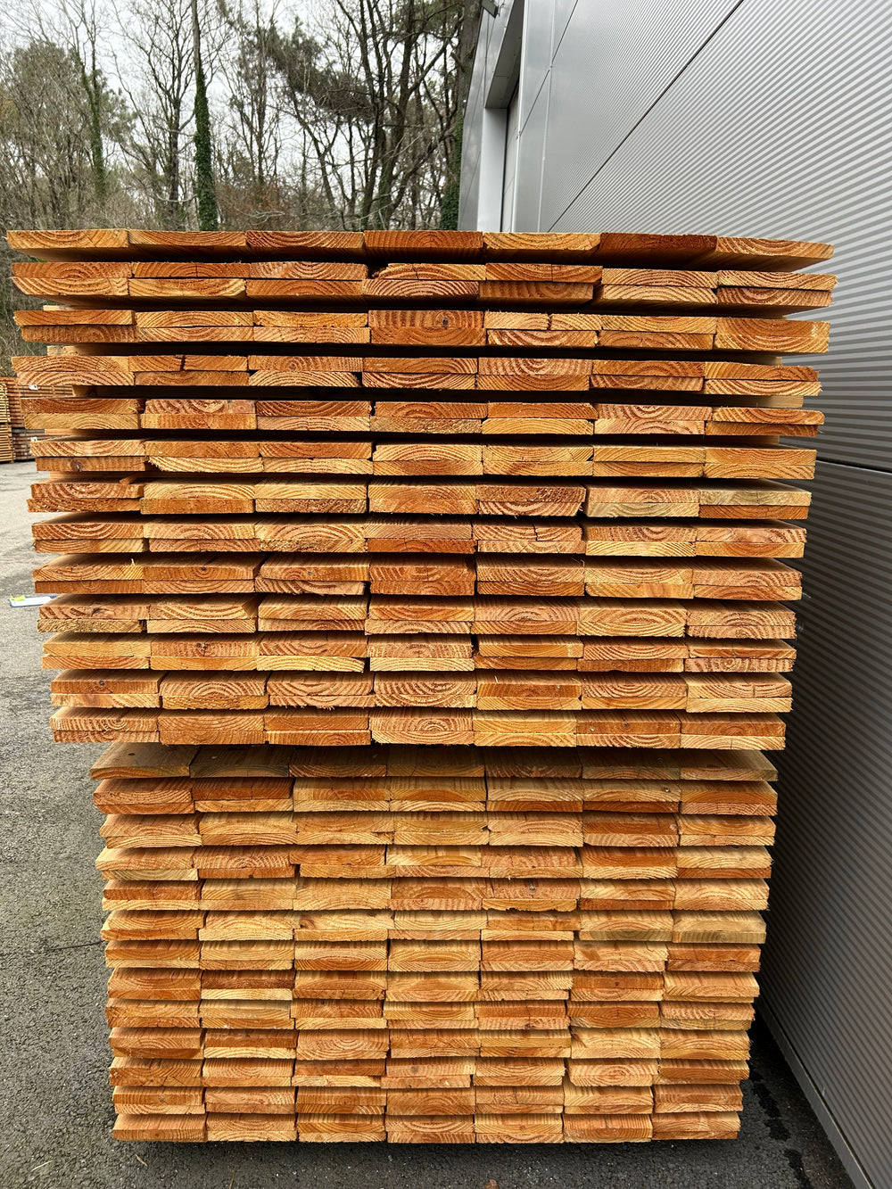 Planche douglas - 20 x 150 - L=4m