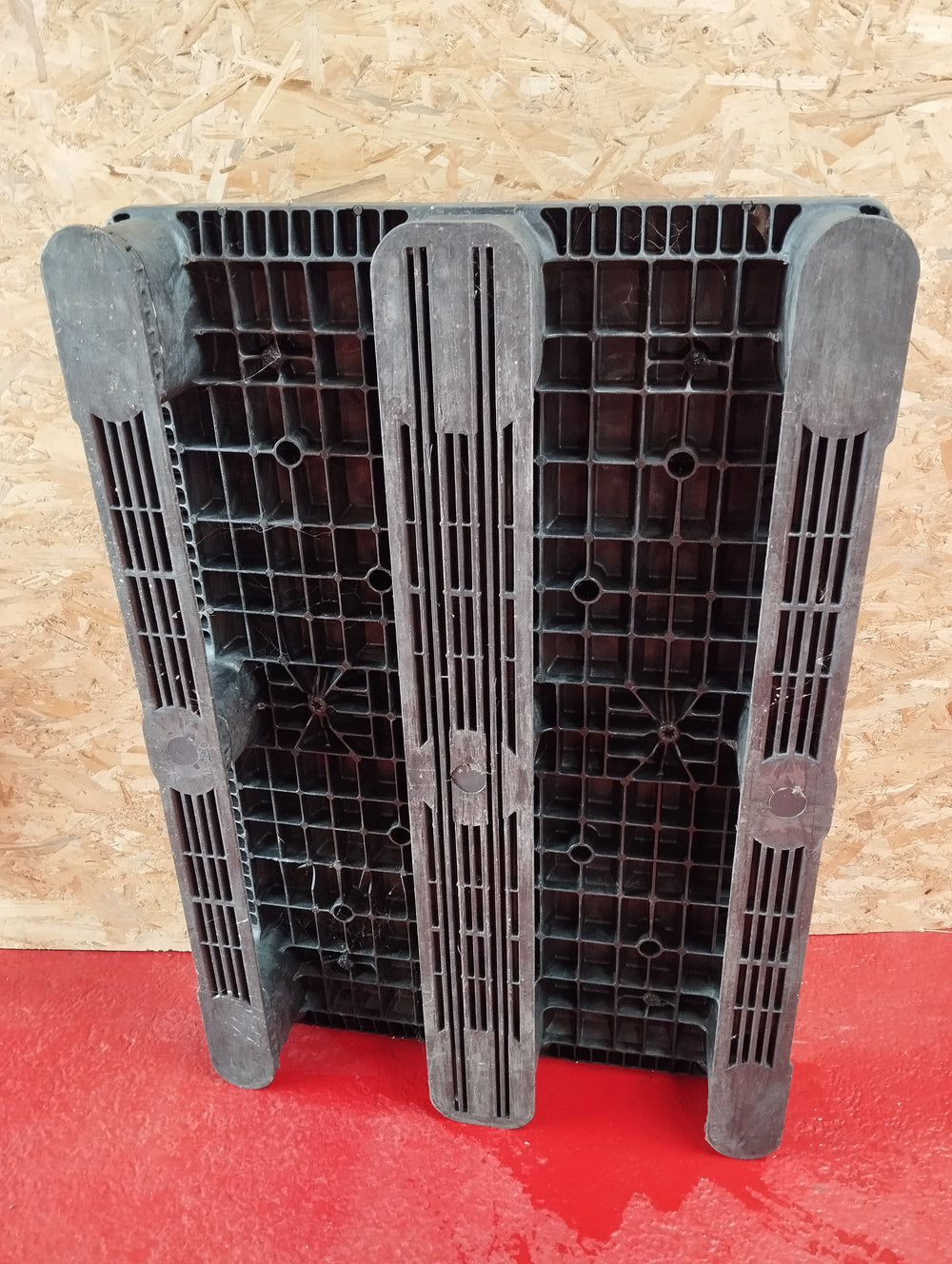 Palette plastique noire