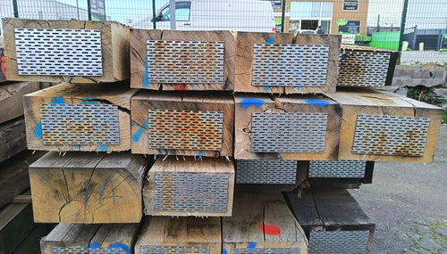 Traverse paysagère chêne - ép. 120 à 150 mm - l.  220 à 340 mm - L=2,3 à 2,95 m (déclassé)