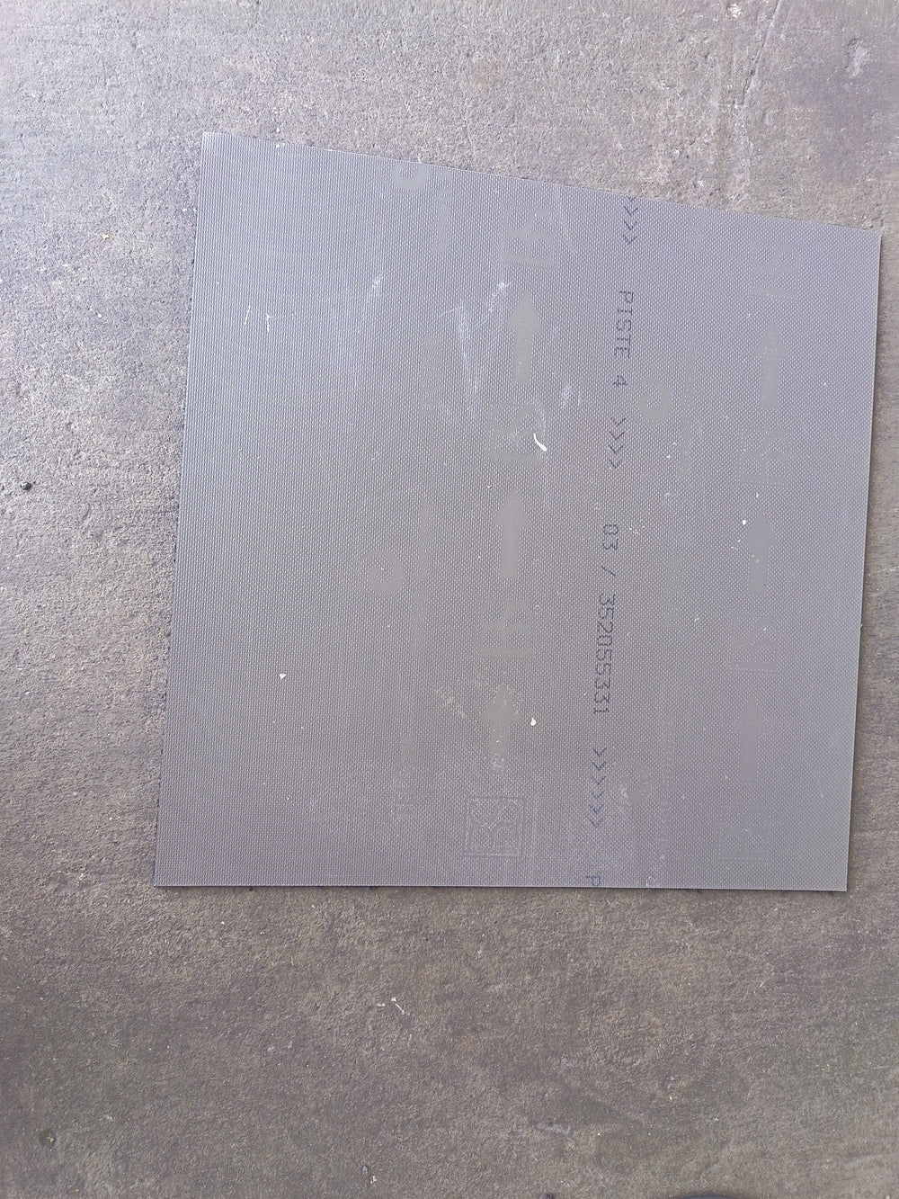 Dalle moquette gris - 500 x 500 mm - Tarkett Tecsom