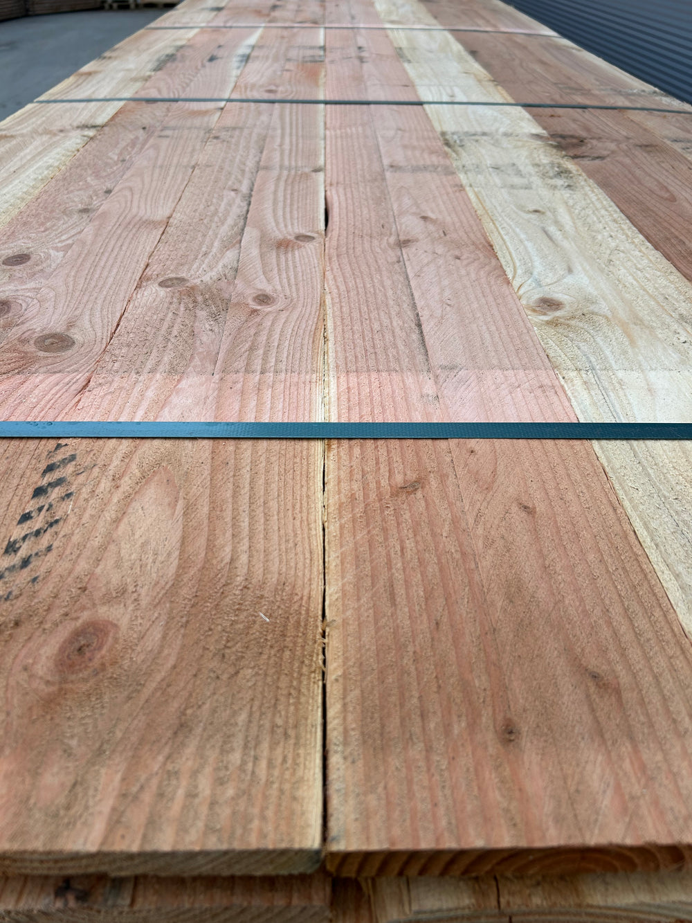 Planche douglas - 20 x 150 - L=4m