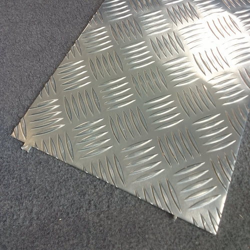 Tôle aluminium - 1030 x 220 mm (damier)