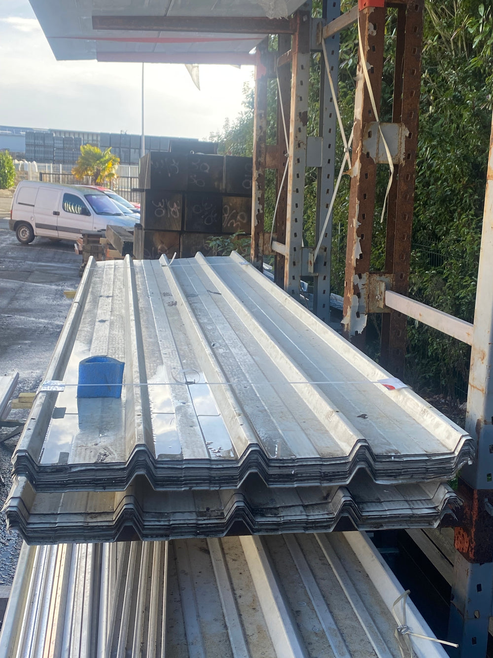 Bac acier acier blanc - 4300 x 1050 x 45 mm