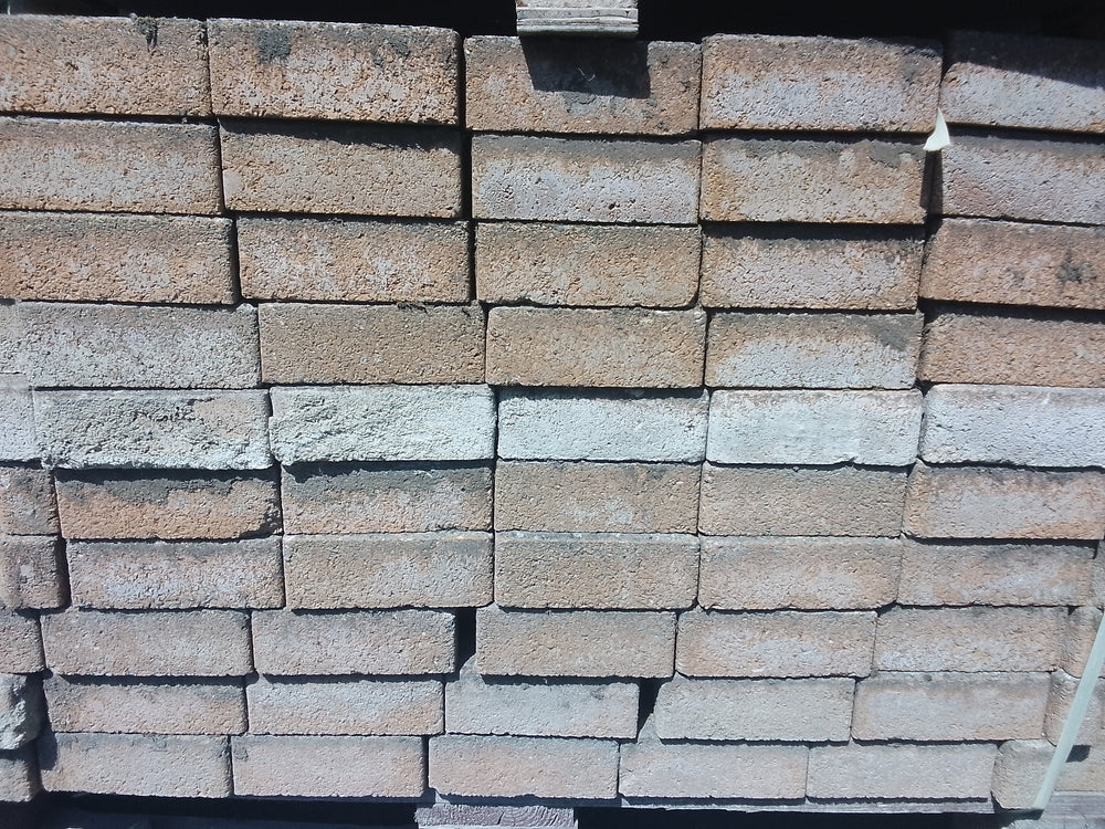 Pavé autobloquant béton rouge AN - 198 x 165 x 60 mm (forme en I)