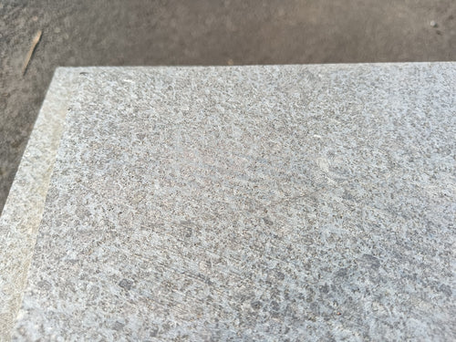 Dalle granit noir - 1315 x 800 x 30 mm