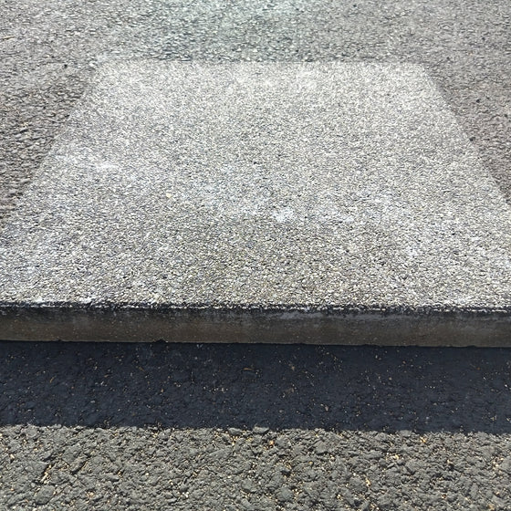 Dalle gravillonnée gris - 500 x 500 x 40 mm