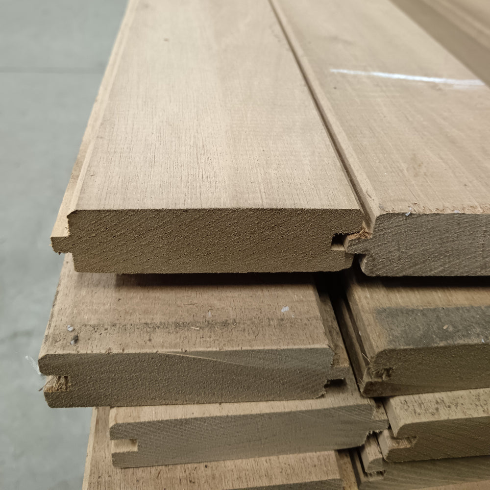 Planche bois exo raboté Curupixa classe 4 - 27x90 - L=2,15m