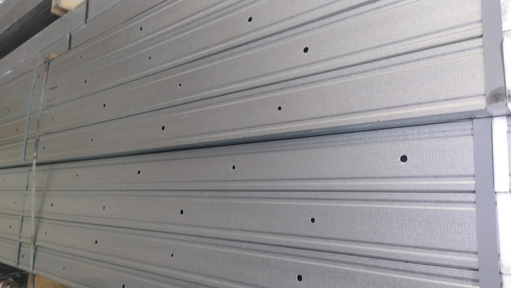 Rail pour montant placo - 3000 x 70 x 40 mm - CIPRIANI