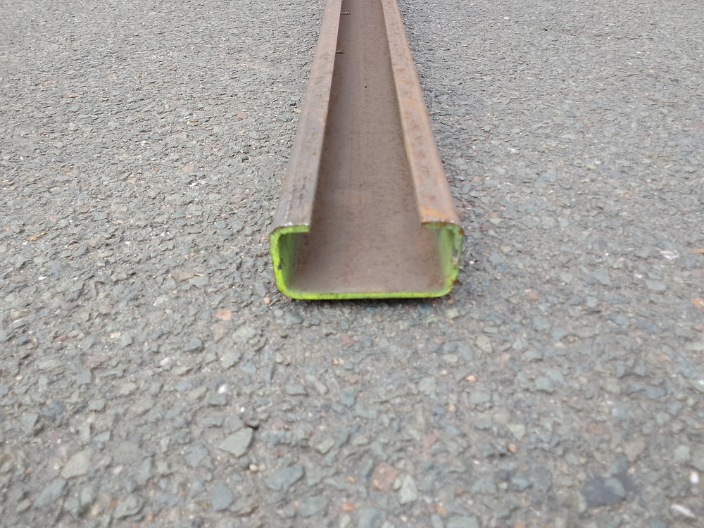 Profilé acier tube rectangle ouvert - 65 x 30 - L=6m
