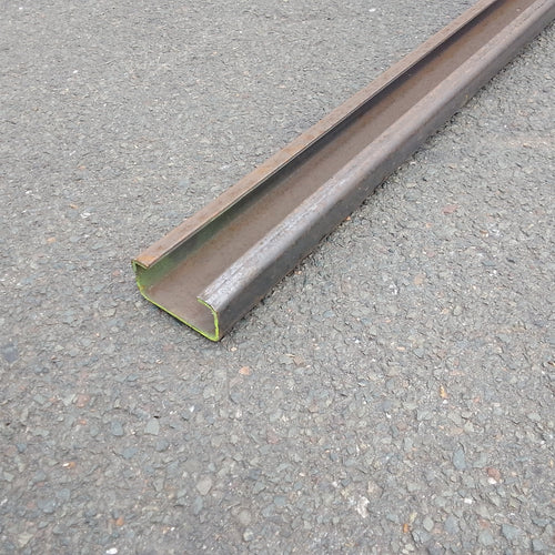 Profilé acier tube rectangle ouvert - 65 x 30 - L=6m