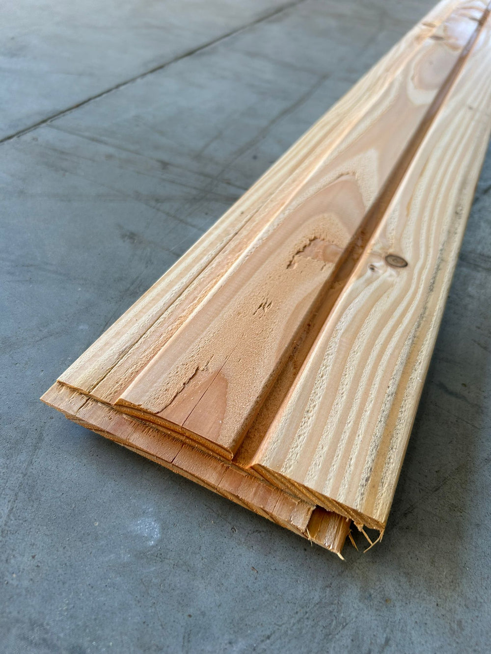 Bardage douglas naturel faux-claire-voie - 21x122 - L=4,0m (profil aero)