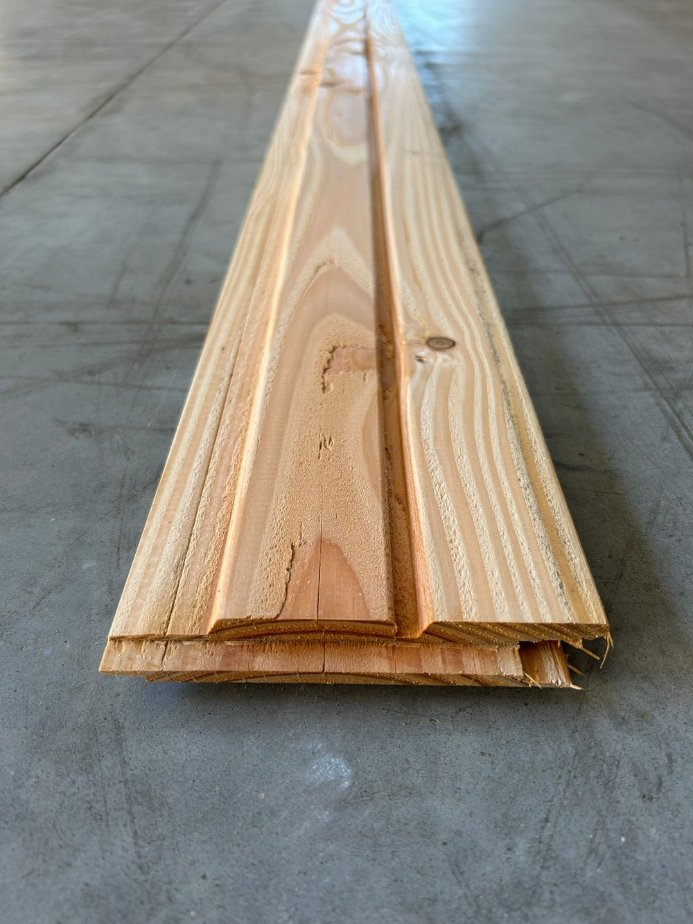 Bardage douglas naturel faux-claire-voie - 21x122 - L=4,0m (profil aero)