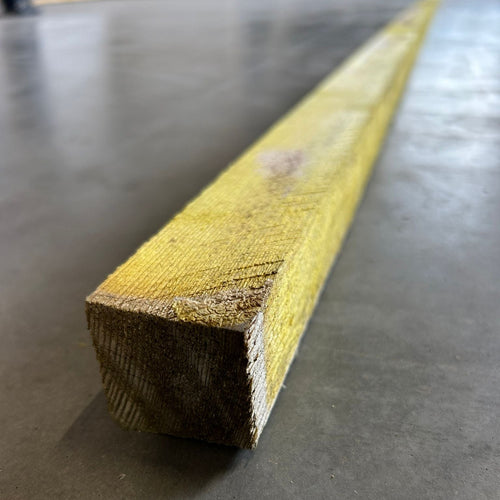 Tasseau Sapin classe 2 - 38x38 - L=3,9m