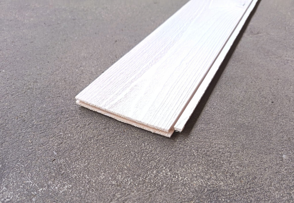 Lambris peint en blanc - brossé - 13x135 - L=2,53m (déclassé)