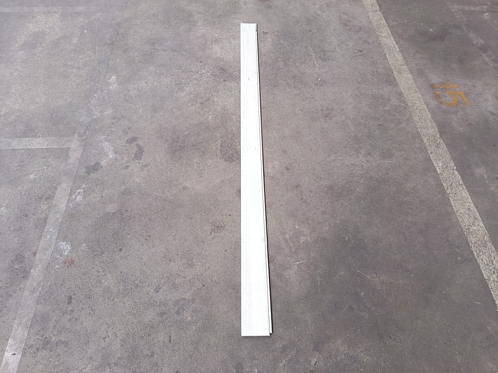 Lambris peint en blanc - brossé - 13x135 - L=2,53m (déclassé)