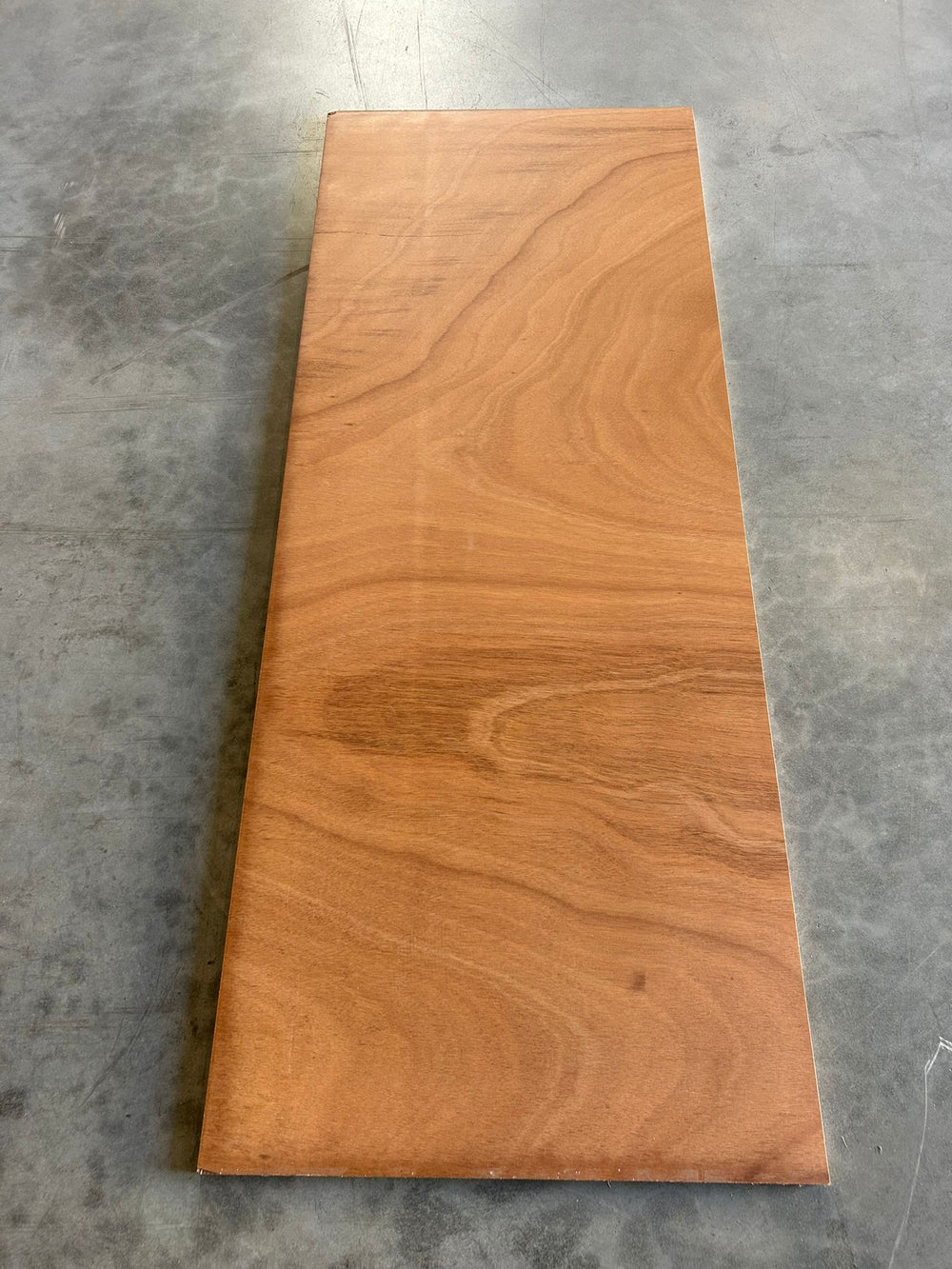 Contreplaqué Marine Okoumé vernis - 1530 x 600 x 18 mm (défaut visuel)